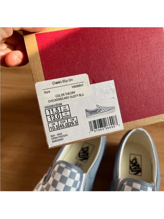 Vans Classic Slip-On
Checkerboard Shoe Mens 11.5
US Women 13.0 US main image 4